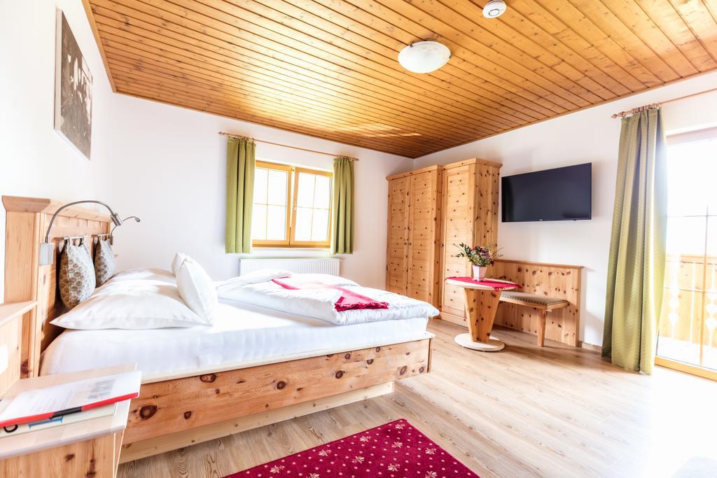 Der Hoferbauer Apartment บาด ไคลน์เคิร์ชไฮม์ ภายนอก รูปภาพ