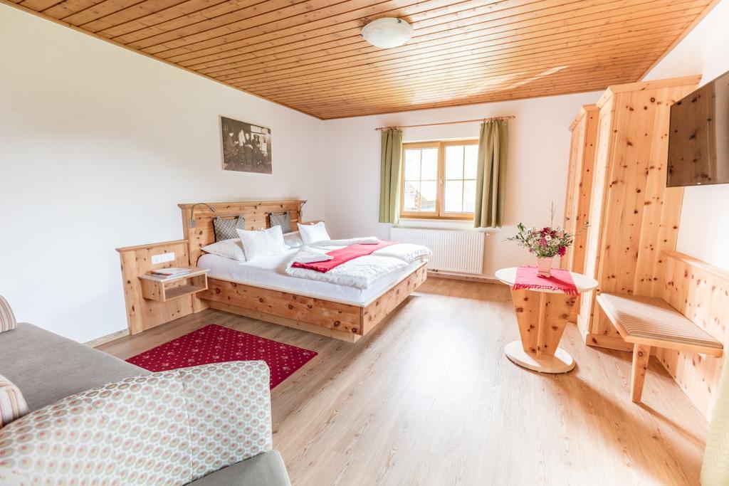Der Hoferbauer Apartment บาด ไคลน์เคิร์ชไฮม์ ภายนอก รูปภาพ